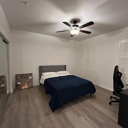 Comfortable House เออร์ไวน์ ภายนอก รูปภาพ