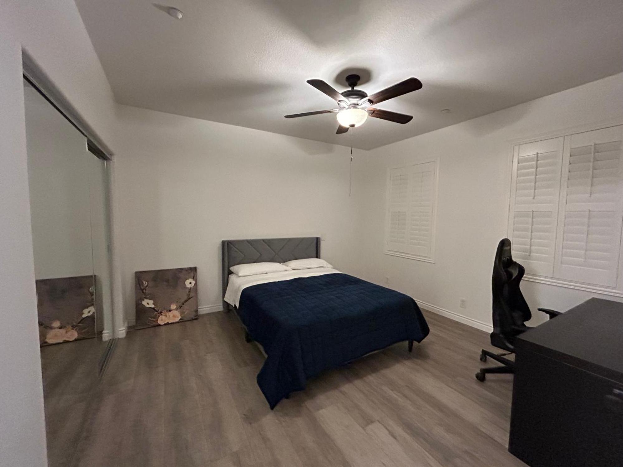 Comfortable House เออร์ไวน์ ภายนอก รูปภาพ